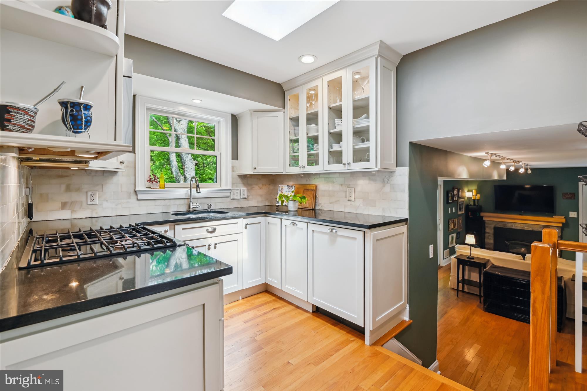 ADMIRAL HEIGHTS - Residential