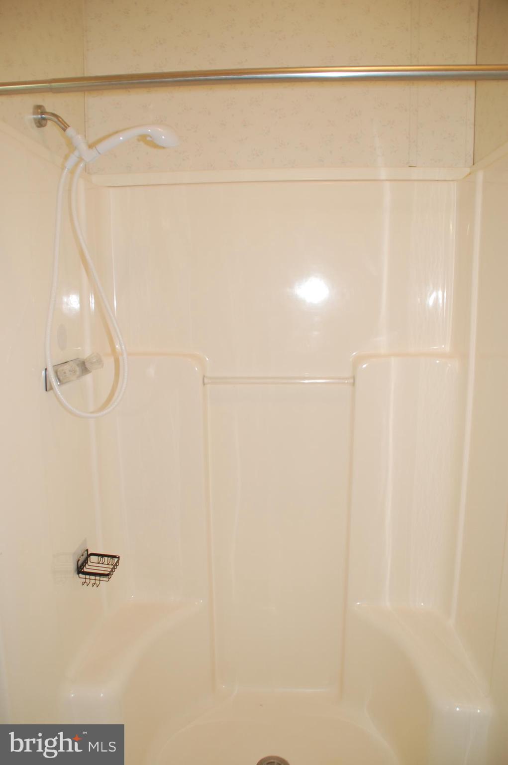 HIDDEN SPRINGS - Residential