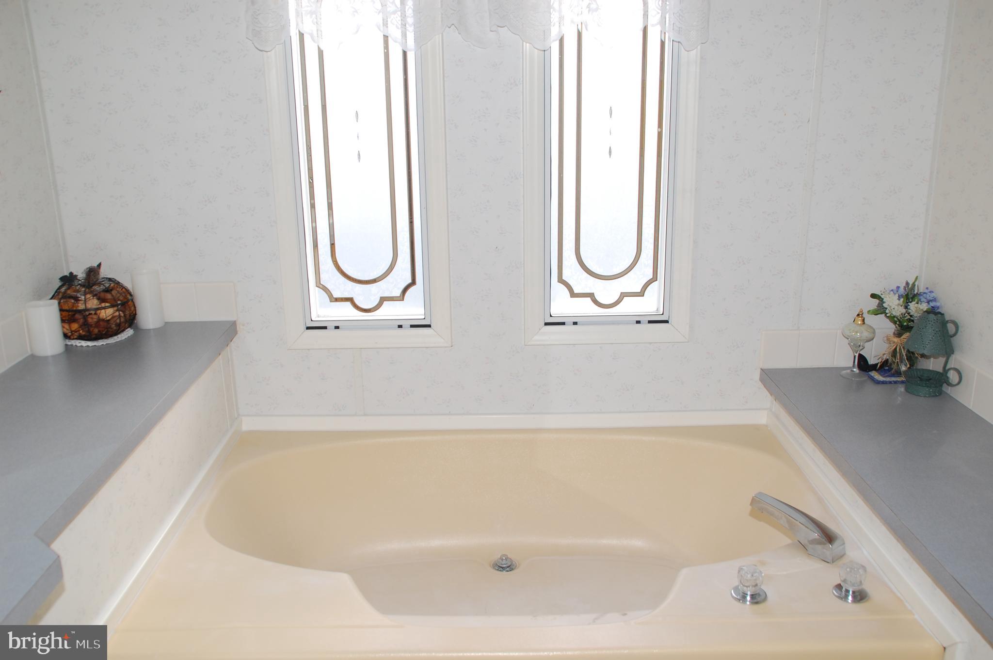 HIDDEN SPRINGS - Residential