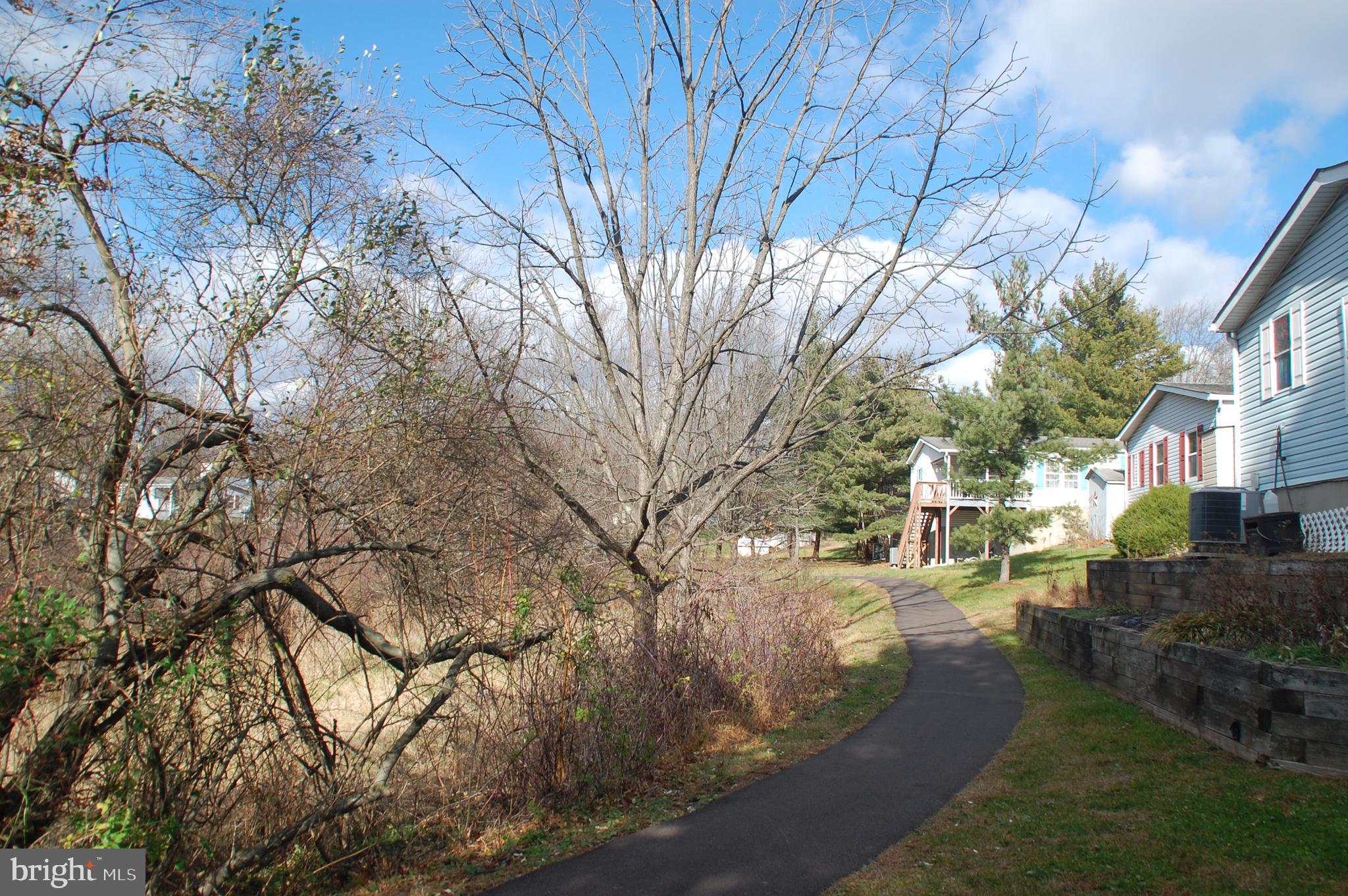 HIDDEN SPRINGS - Residential