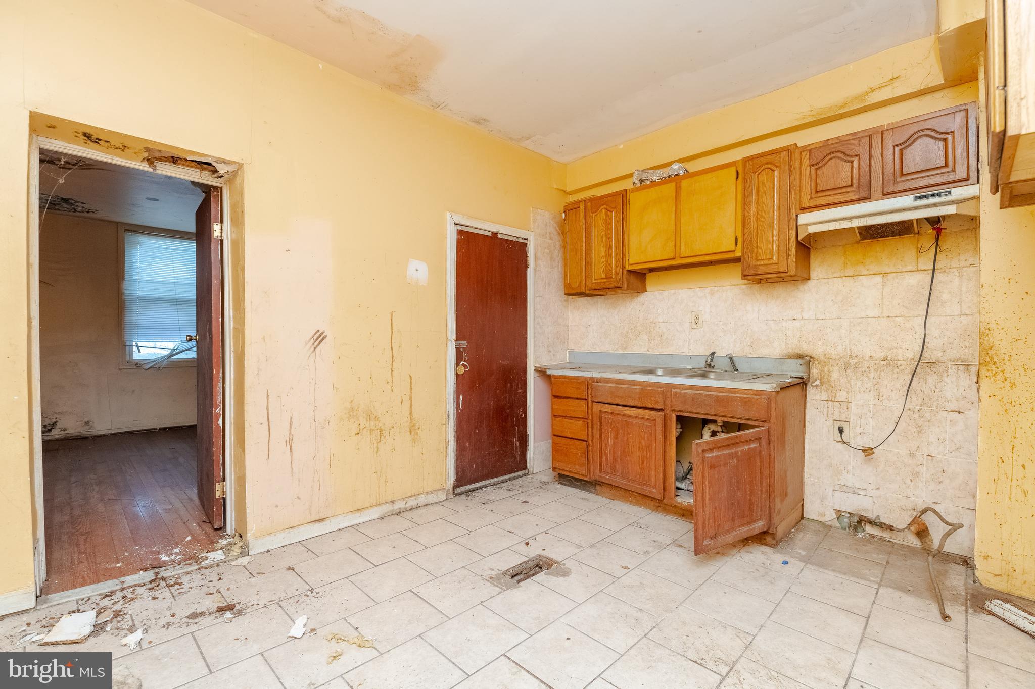 FRANKLINTOWN ROAD - Residential