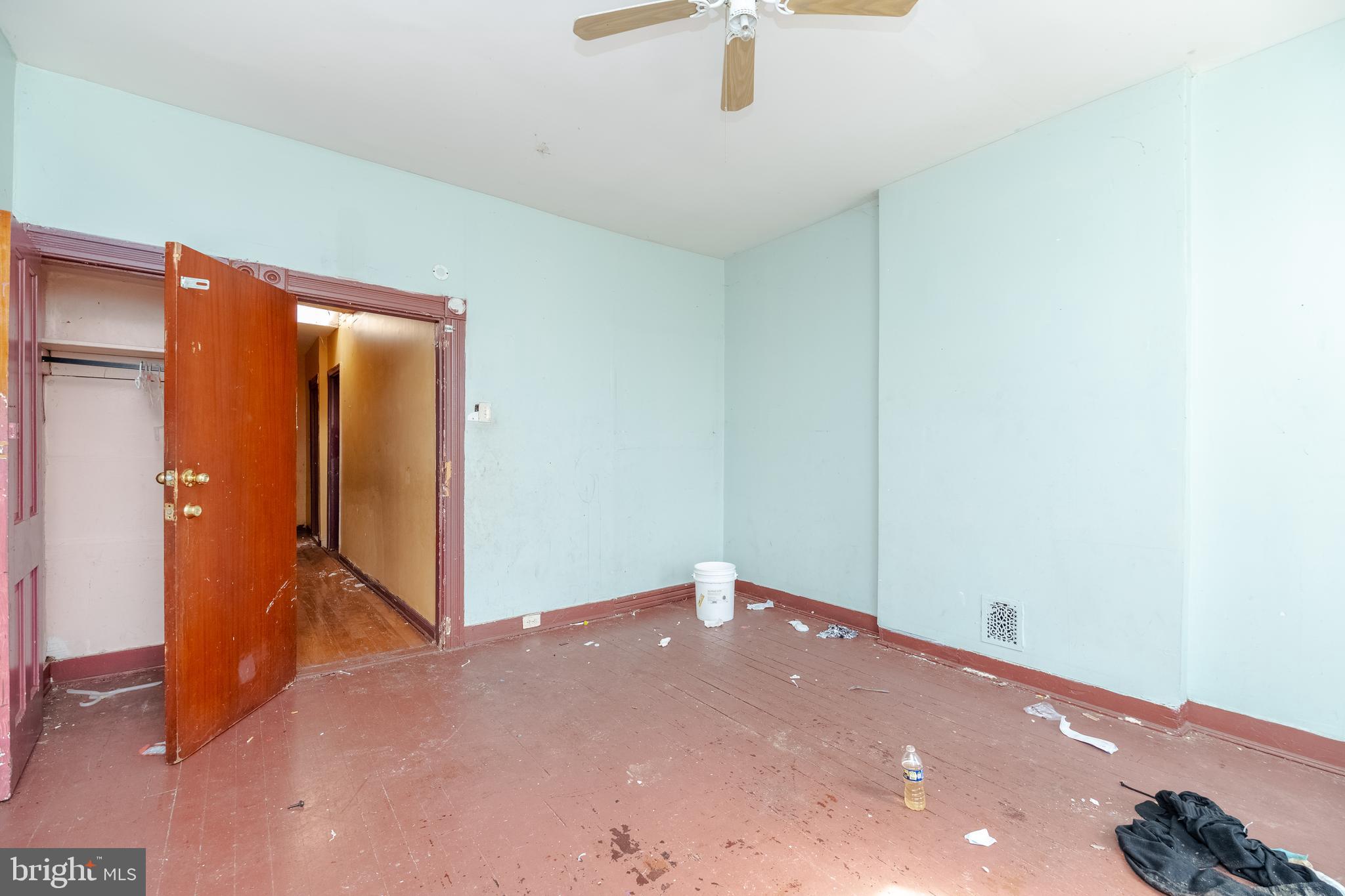 FRANKLINTOWN ROAD - Residential