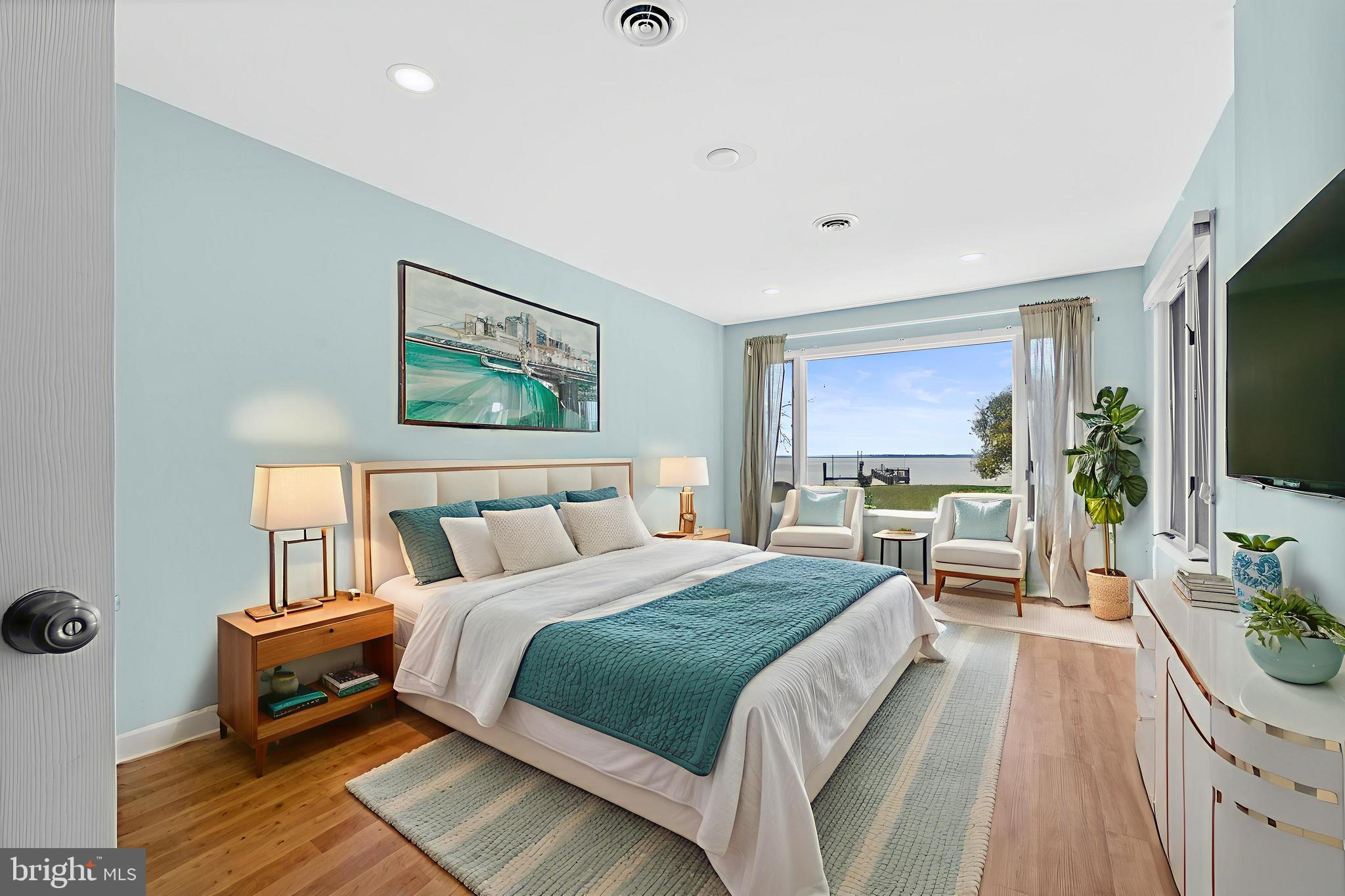 PINEY POINT - Residential