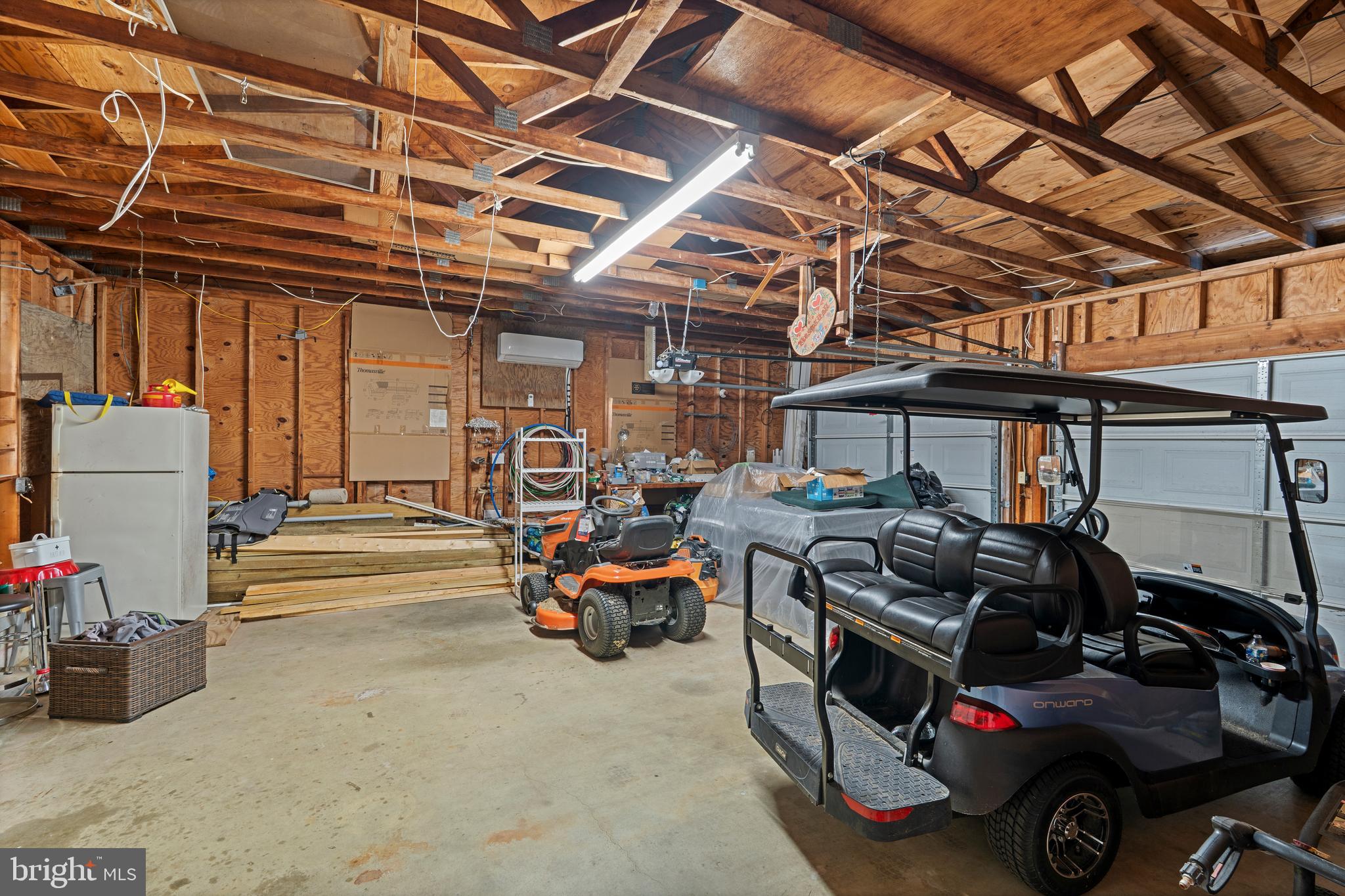 PINEY POINT - Residential