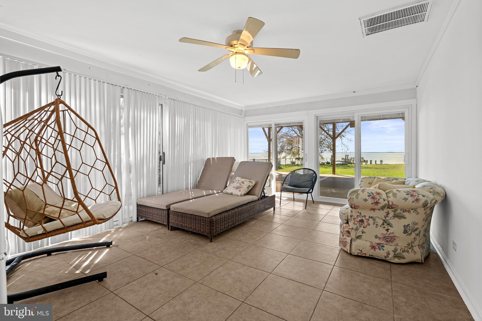 PINEY POINT - Residential