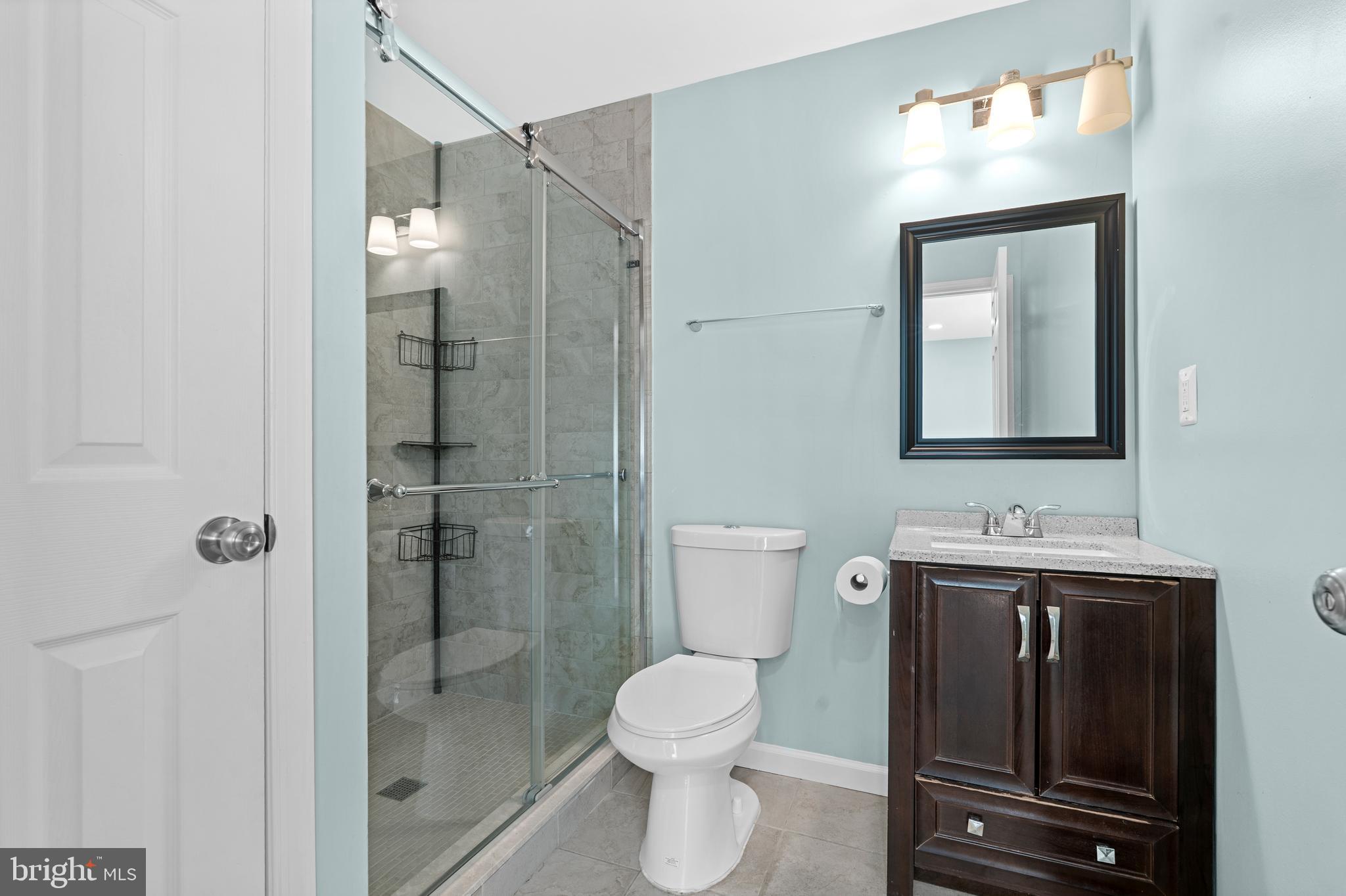 PINEY POINT - Residential