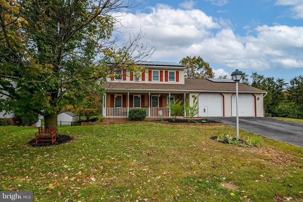 Photo of 1238 Millrace Run, NARVON, PA 17555 (MLS # PALA2078052)