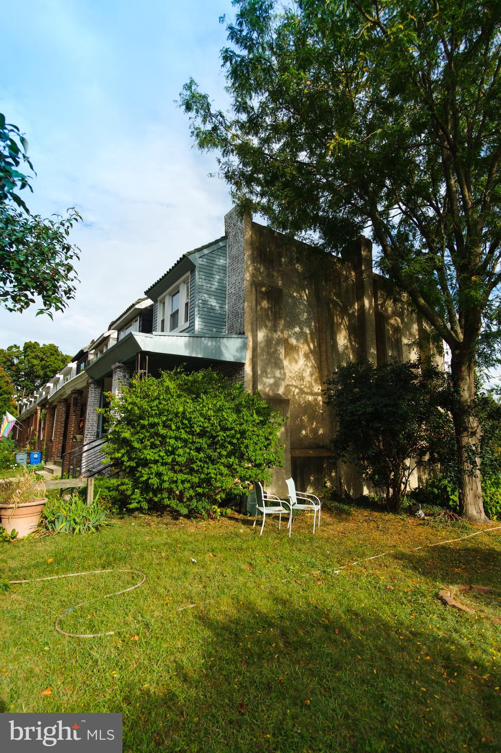 ROXBOROUGH - Residential