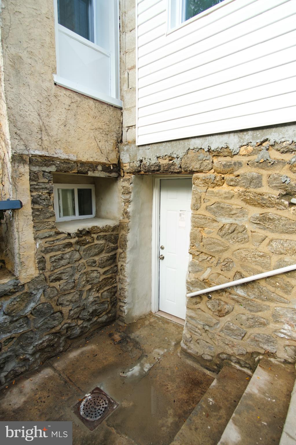 ROXBOROUGH - Residential