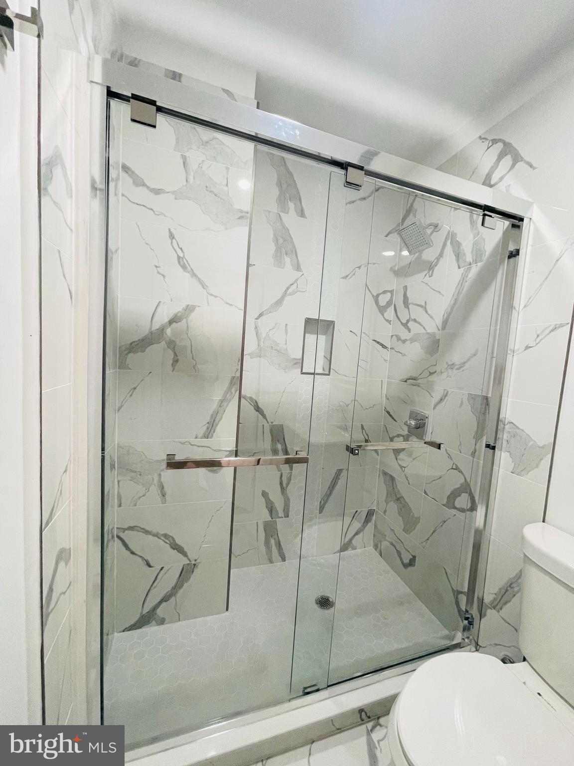 ROXBOROUGH - Residential