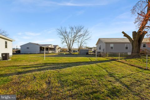 A home in TAPPAHANNOCK