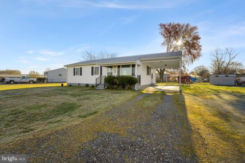 A home in TAPPAHANNOCK