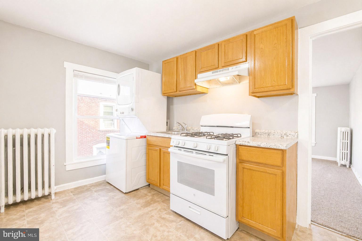 53 E HANCOCK STREET B