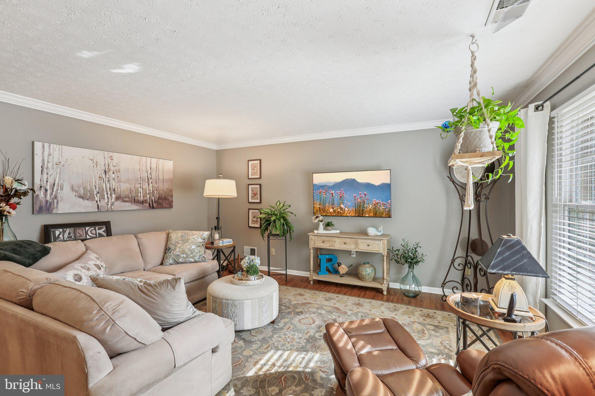 836 DERBY FARMS DRIVE