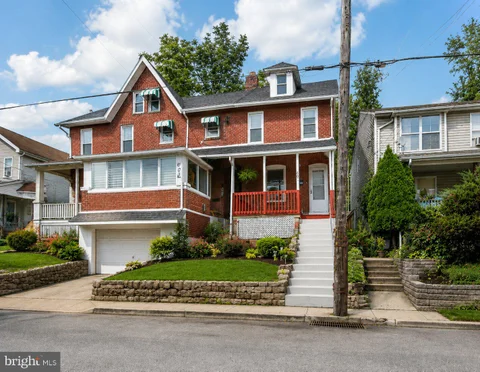 605 Coates Street, Coatesville, PA 19320 - MLS#: PACT2131814