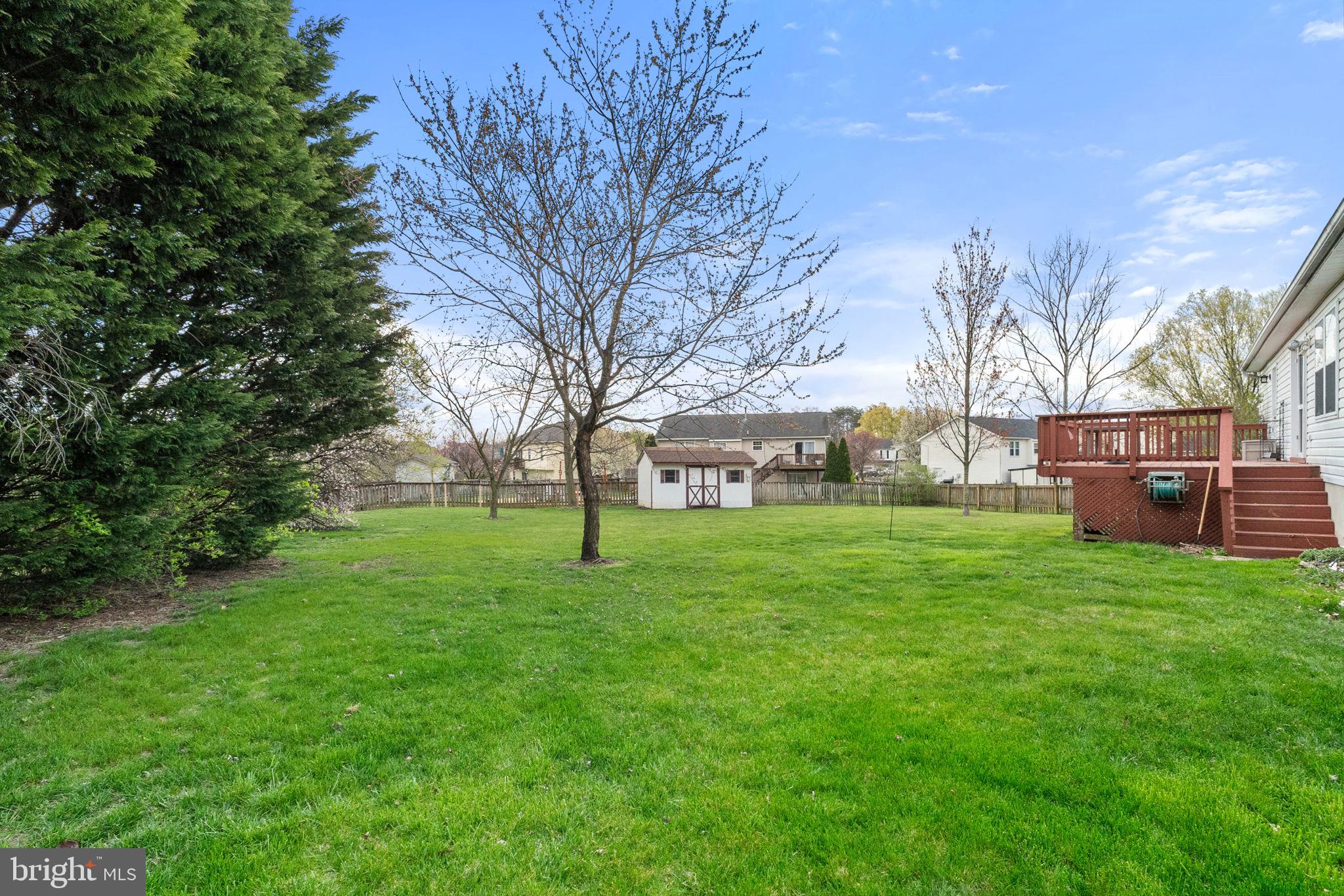 ASH HOLLOW ESTATES - Residential Lease