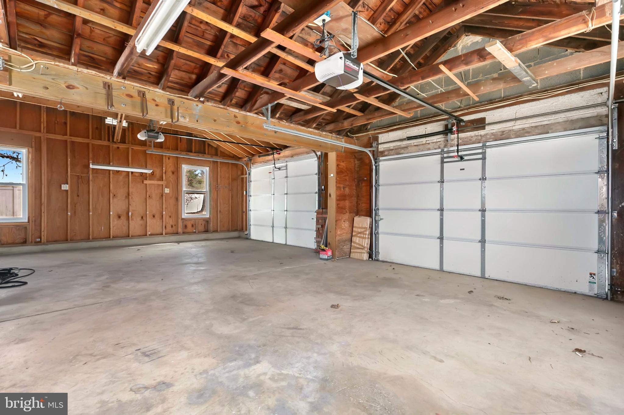 DARNESTOWN OUTSIDE - Residential