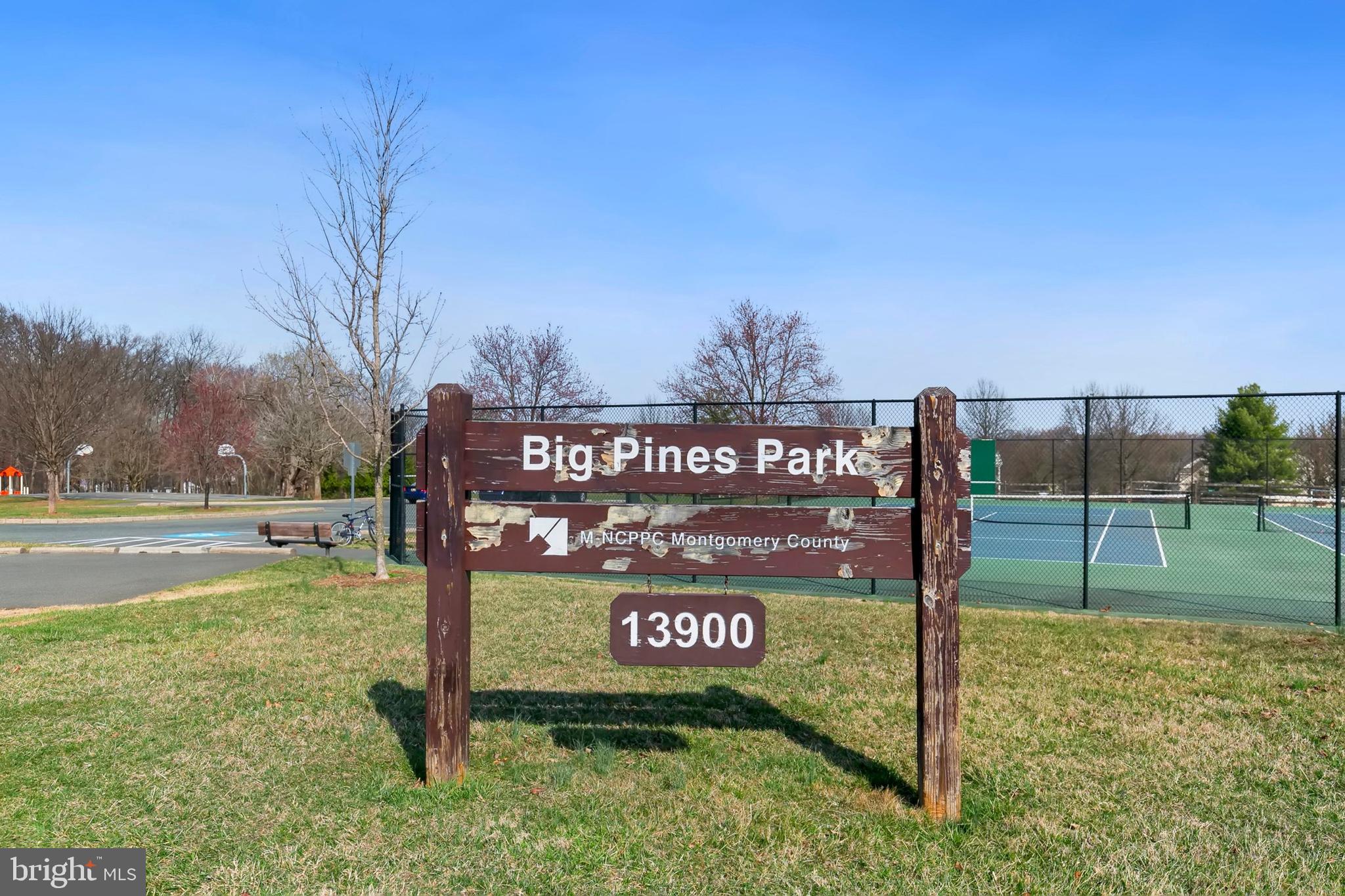 DARNESTOWN OUTSIDE - Residential