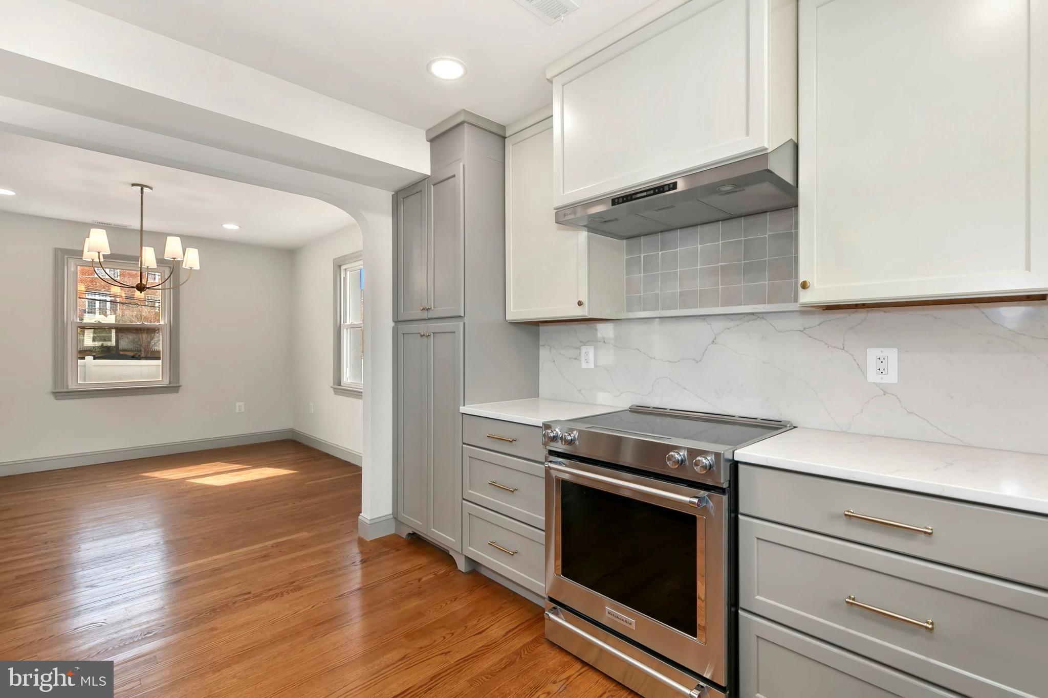 DARNESTOWN OUTSIDE - Residential