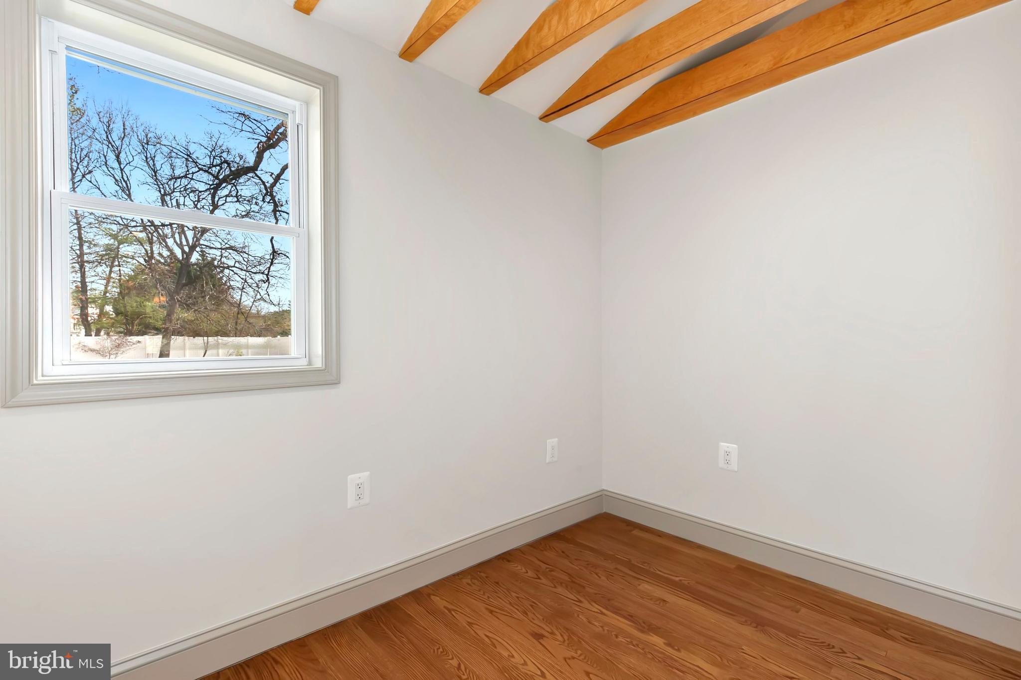 DARNESTOWN OUTSIDE - Residential