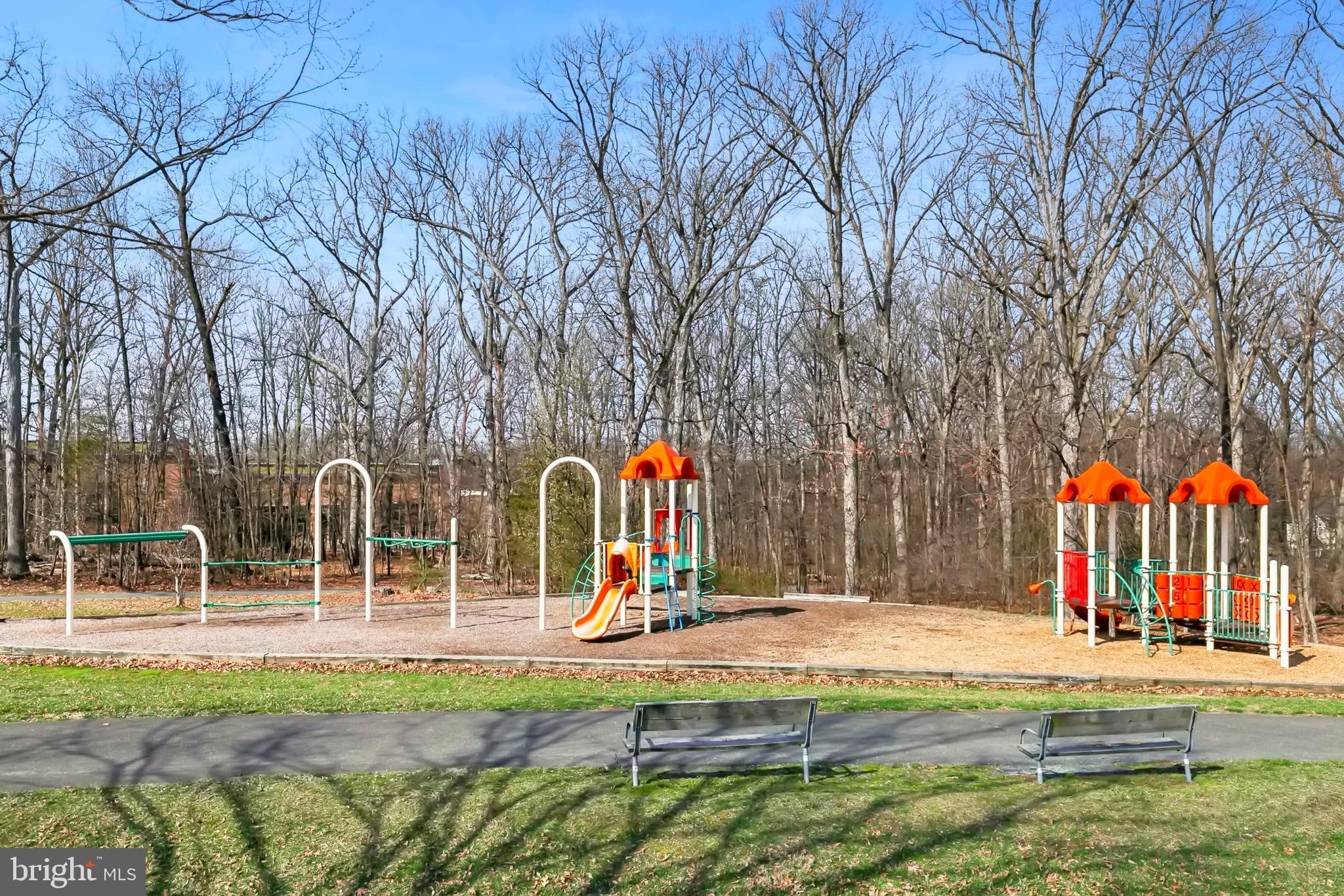 DARNESTOWN OUTSIDE - Residential