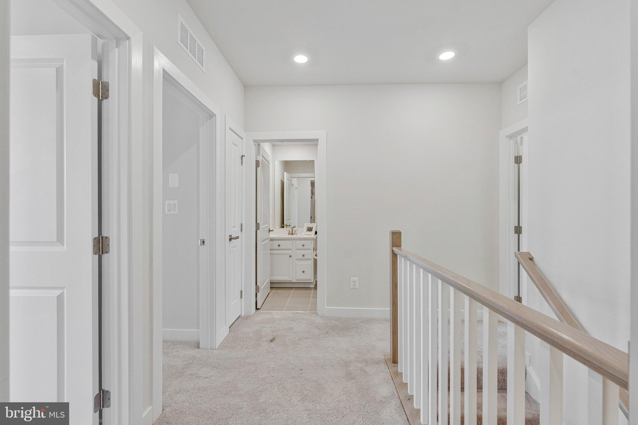 WOODLAND PARK - Residential