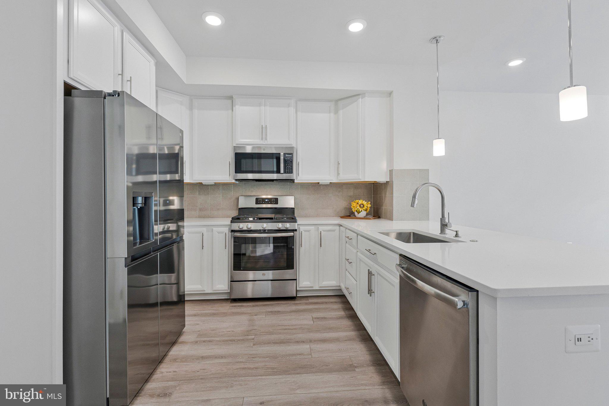 WOODLAND PARK - Residential