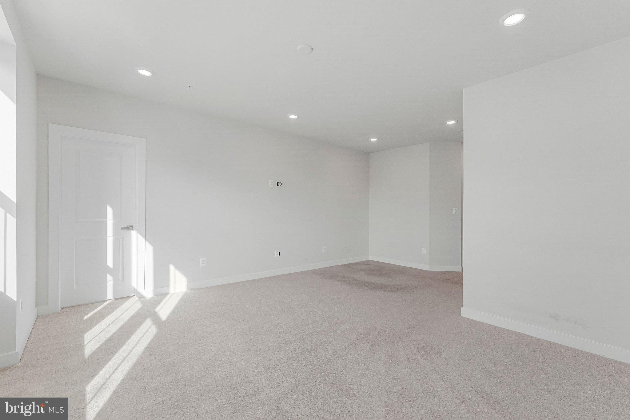 WOODLAND PARK - Residential