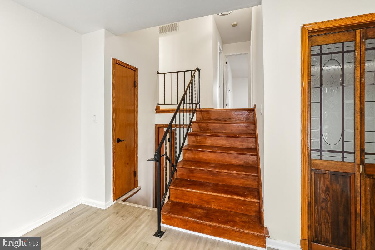 THORNEWOOD PARK - Residential