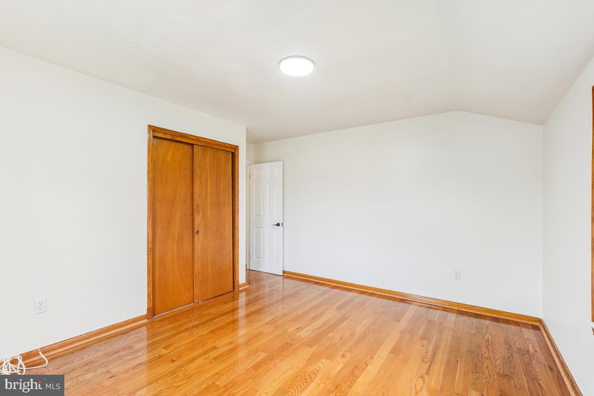 THORNEWOOD PARK - Residential