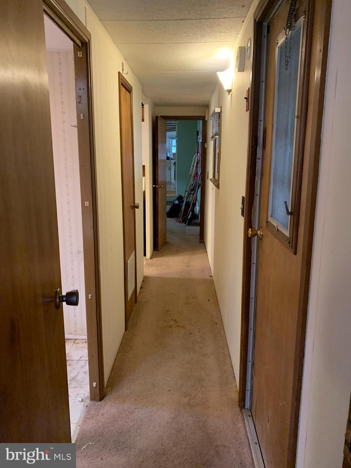 VILLAGE GREEN - Residential