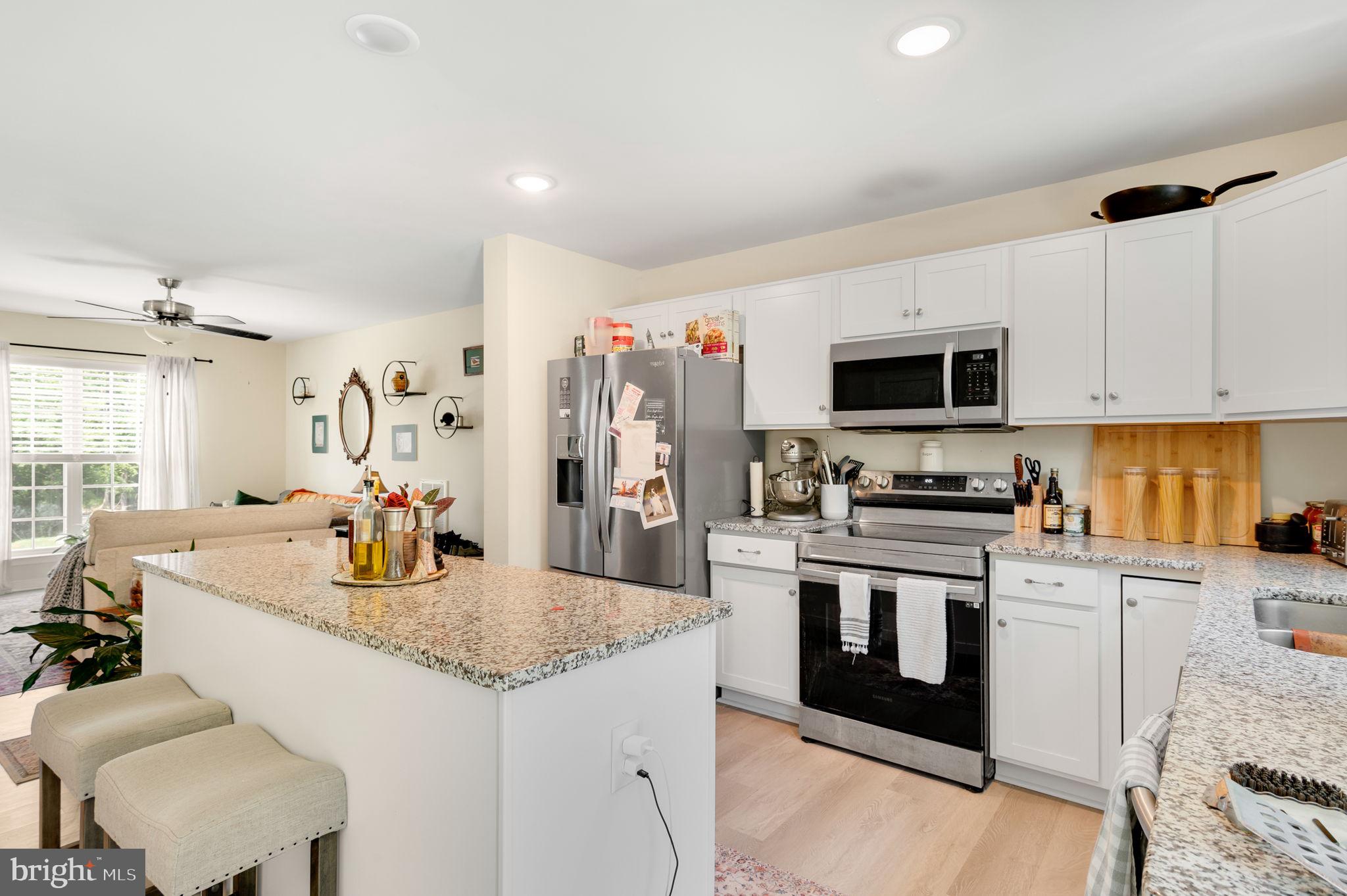 MCCAULEY PARK - Residential