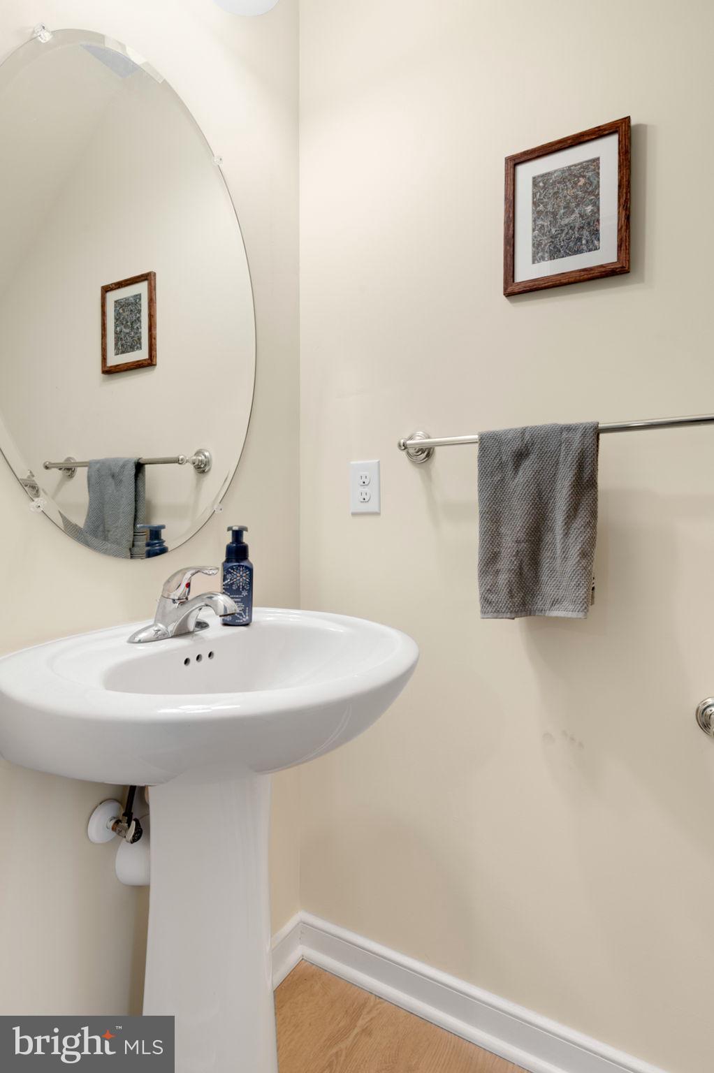 MCCAULEY PARK - Residential