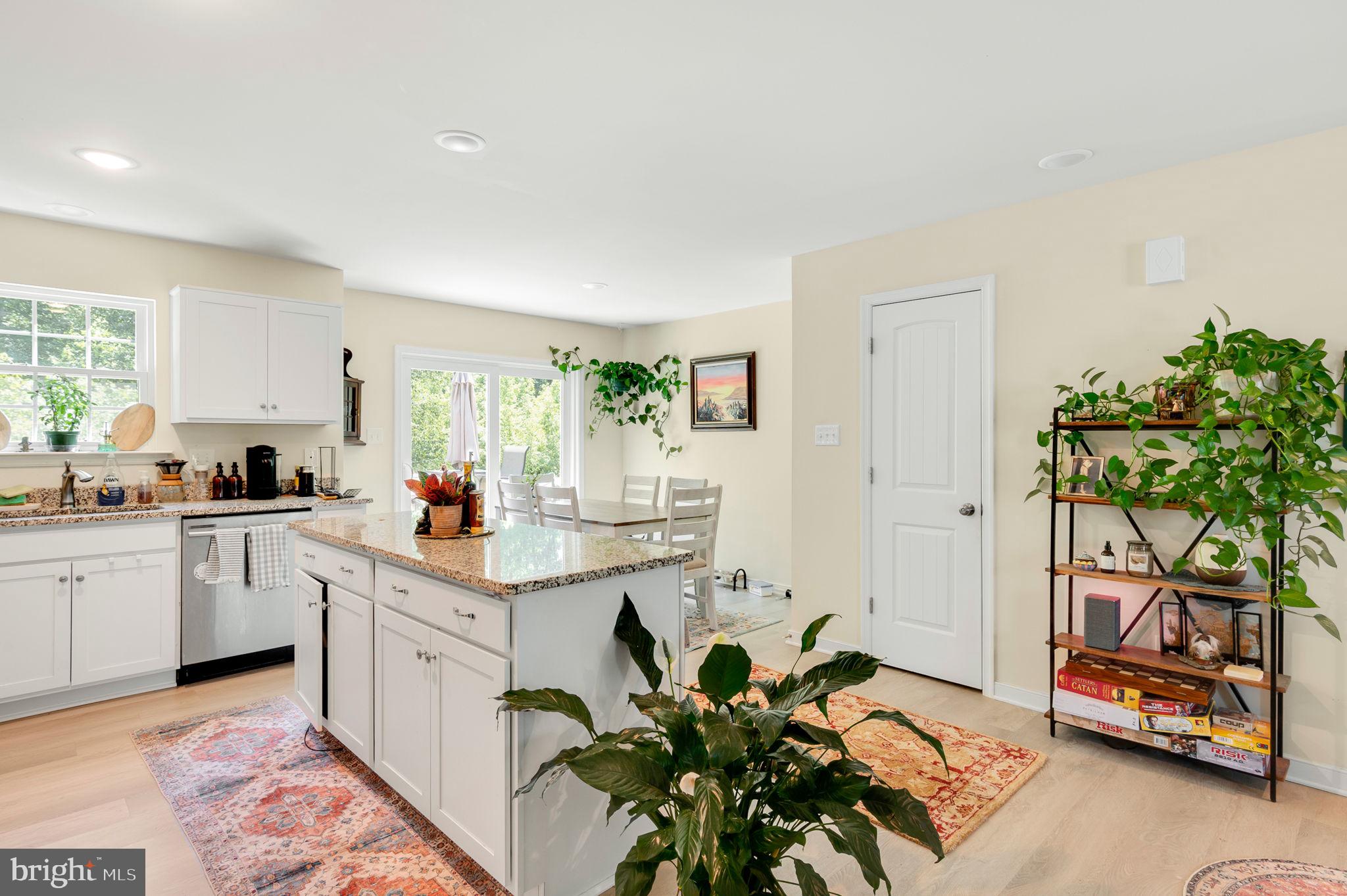 MCCAULEY PARK - Residential