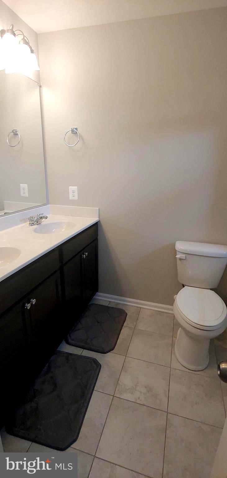 RED OAK CROSSING - Residential Lease