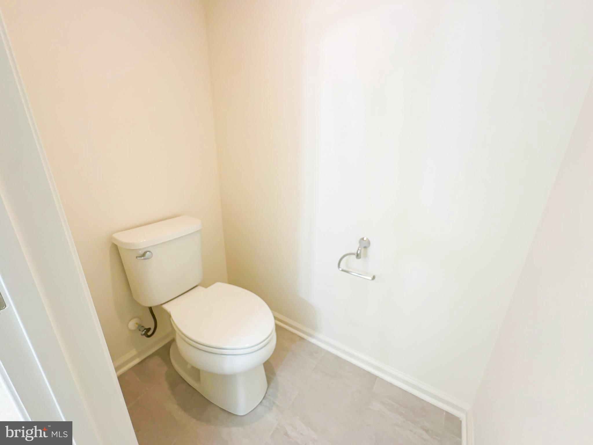 PADDOCK POINTE - Residential Lease