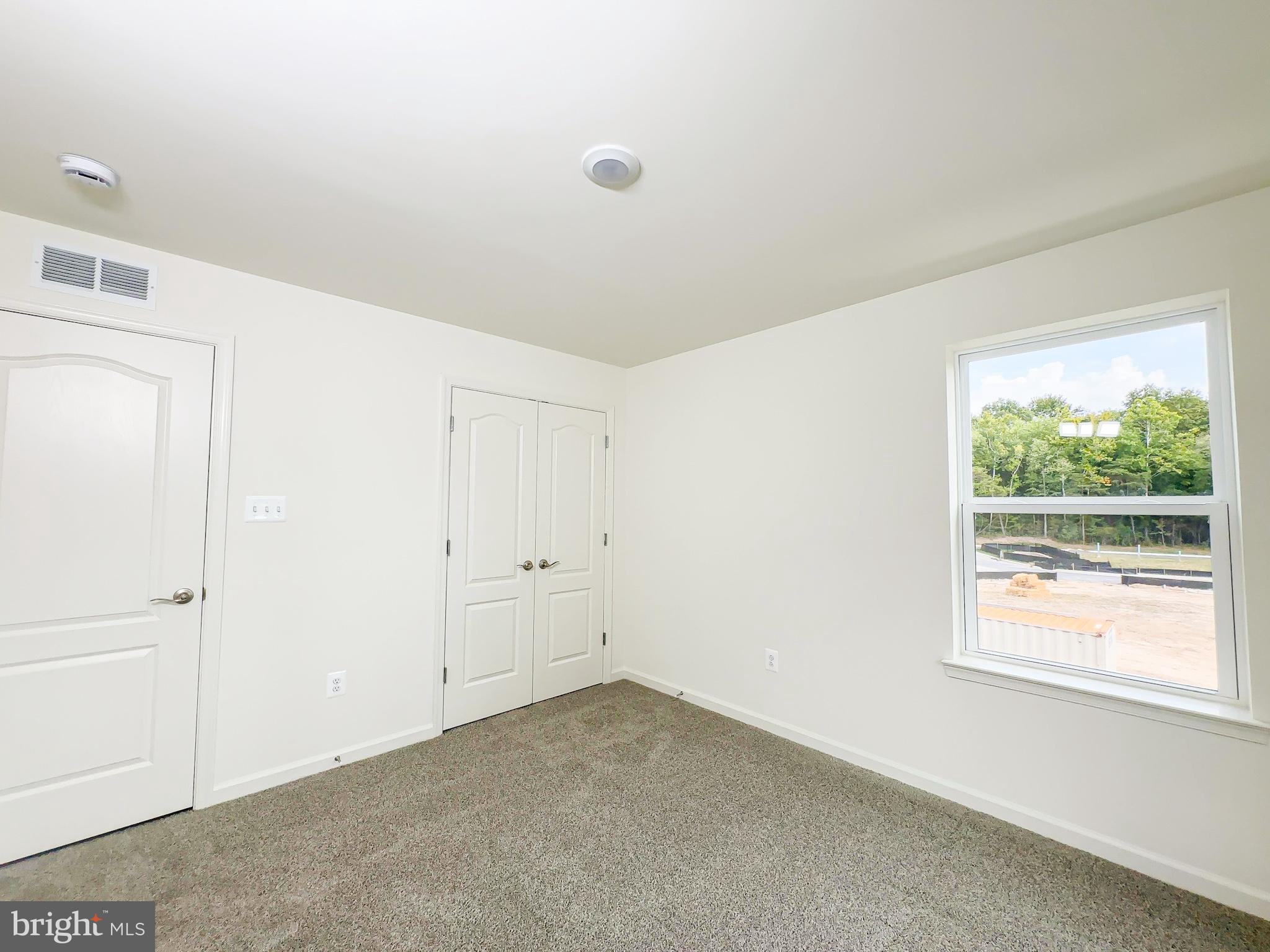 PADDOCK POINTE - Residential Lease