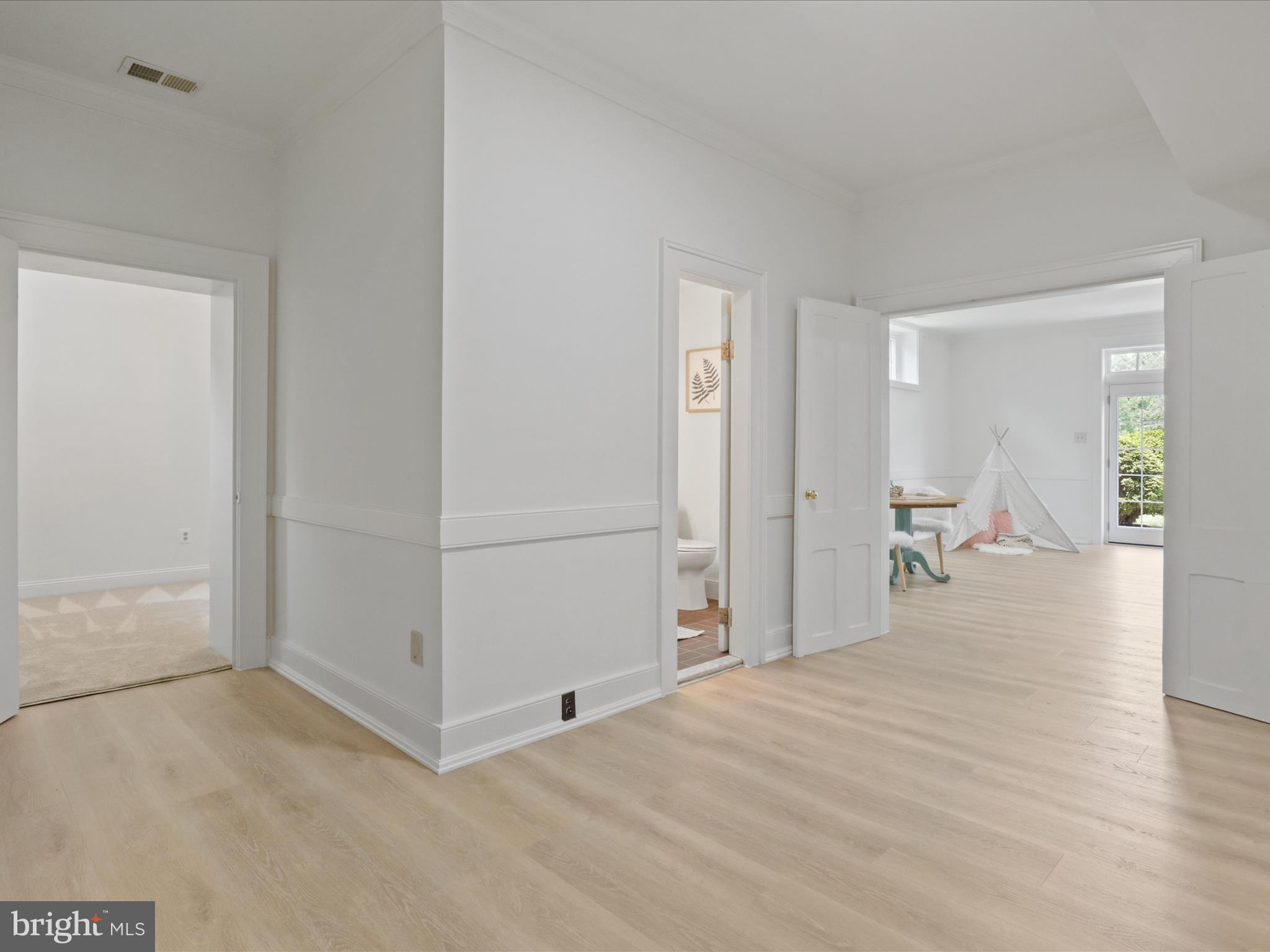 CLIFTON - Residential