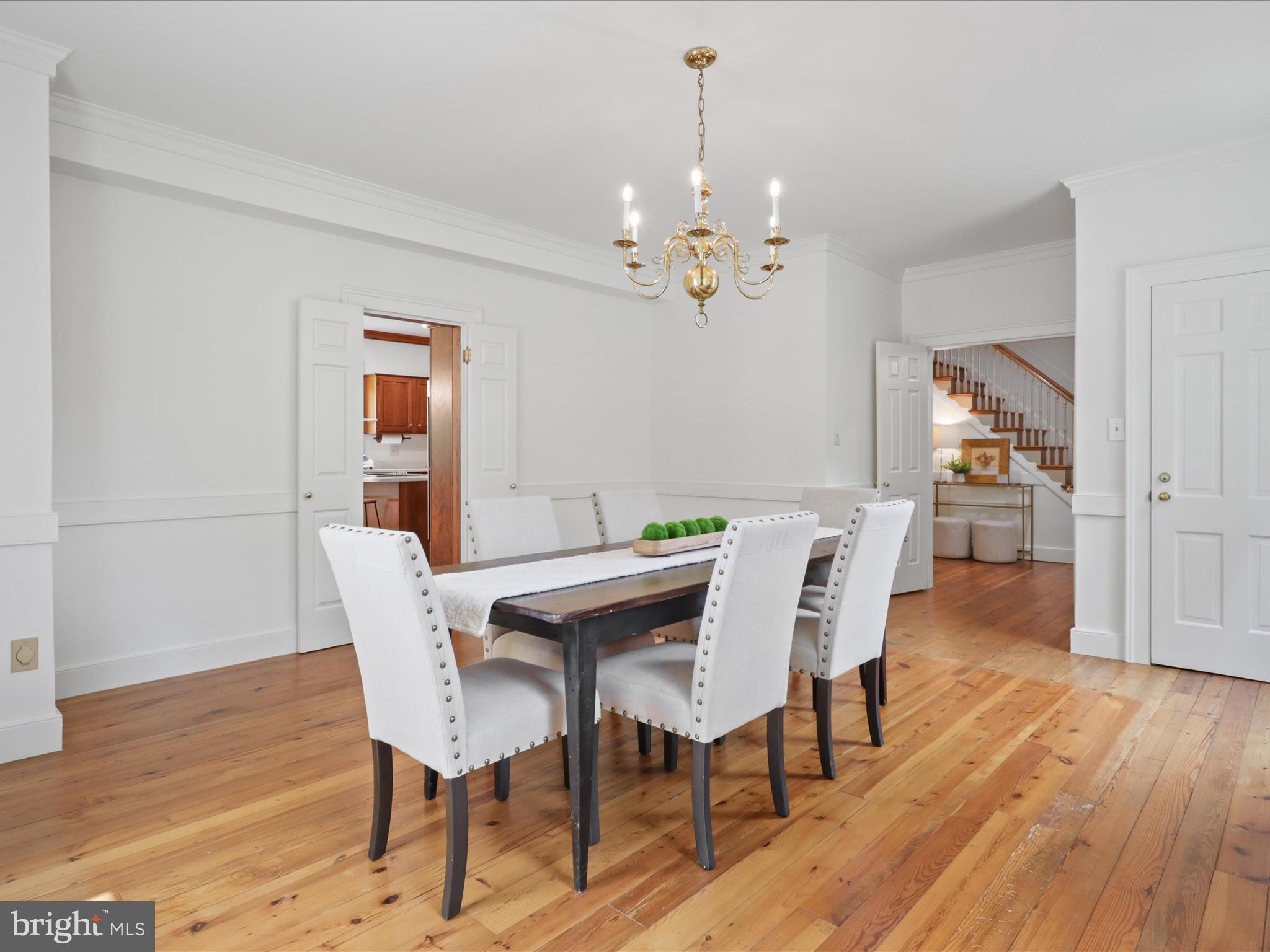 CLIFTON - Residential