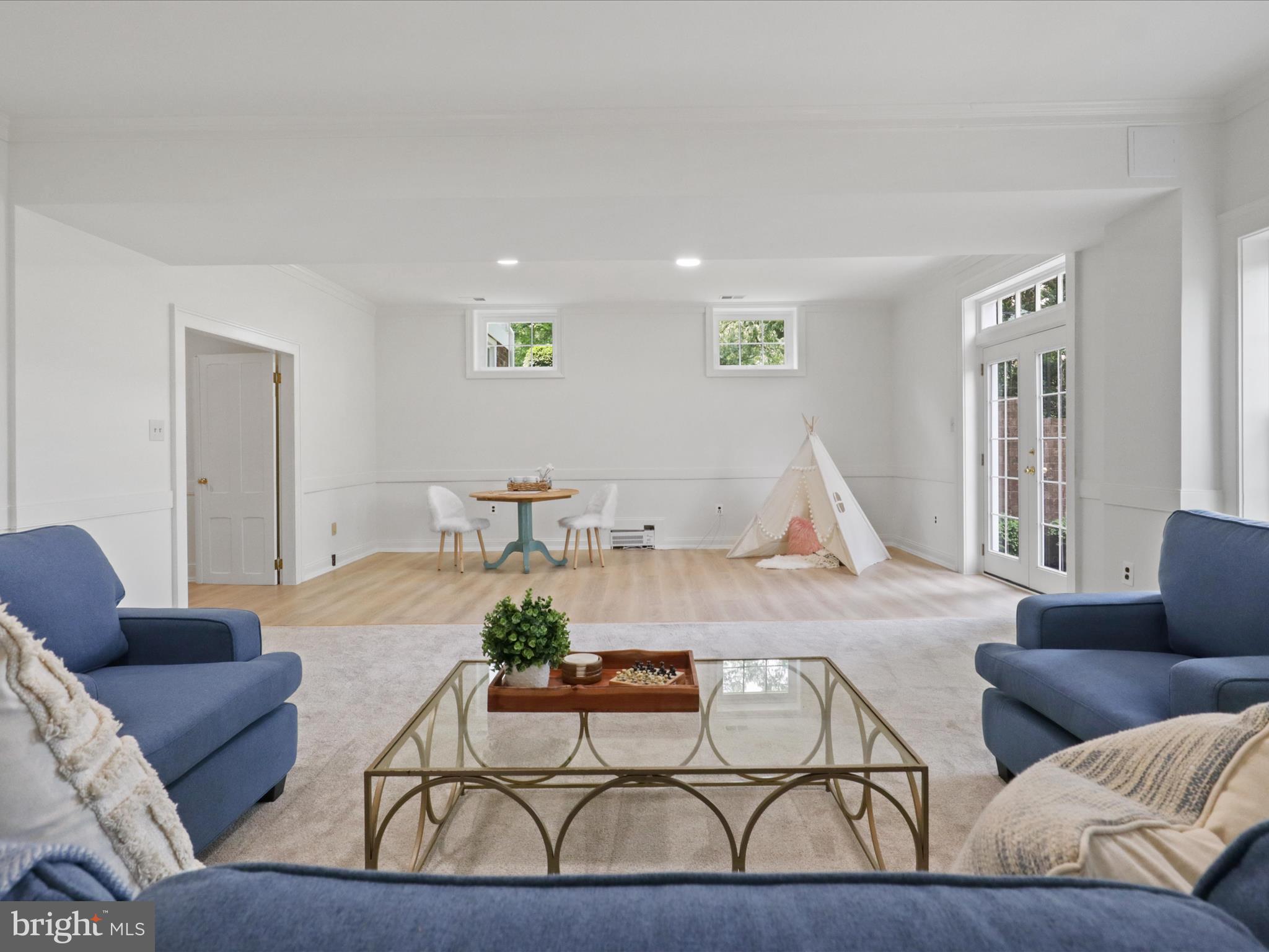 CLIFTON - Residential