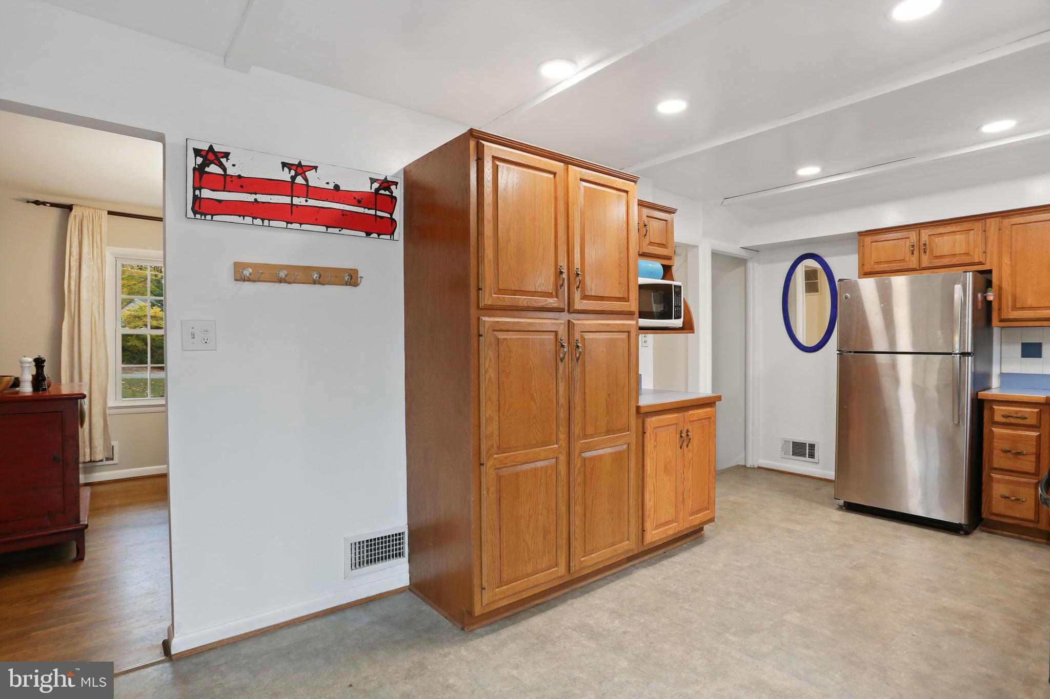 RED FOX FOREST - Residential Lease