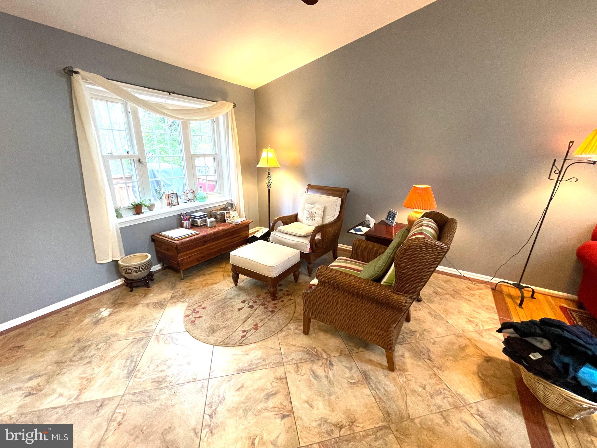 PHELPS LUCK - Residential