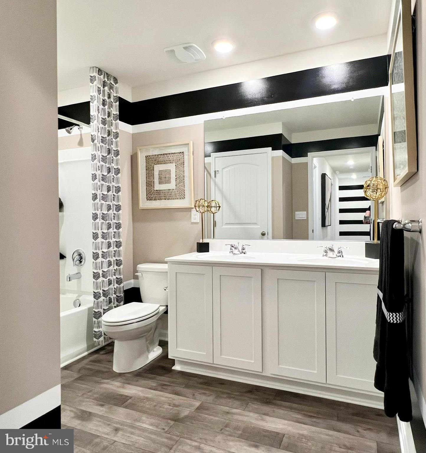 SOUTHERN FLDS - Residential