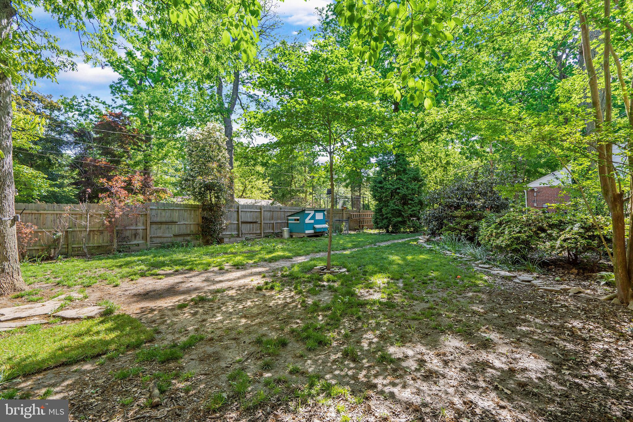 BELVEDERE SQUARE - Residential