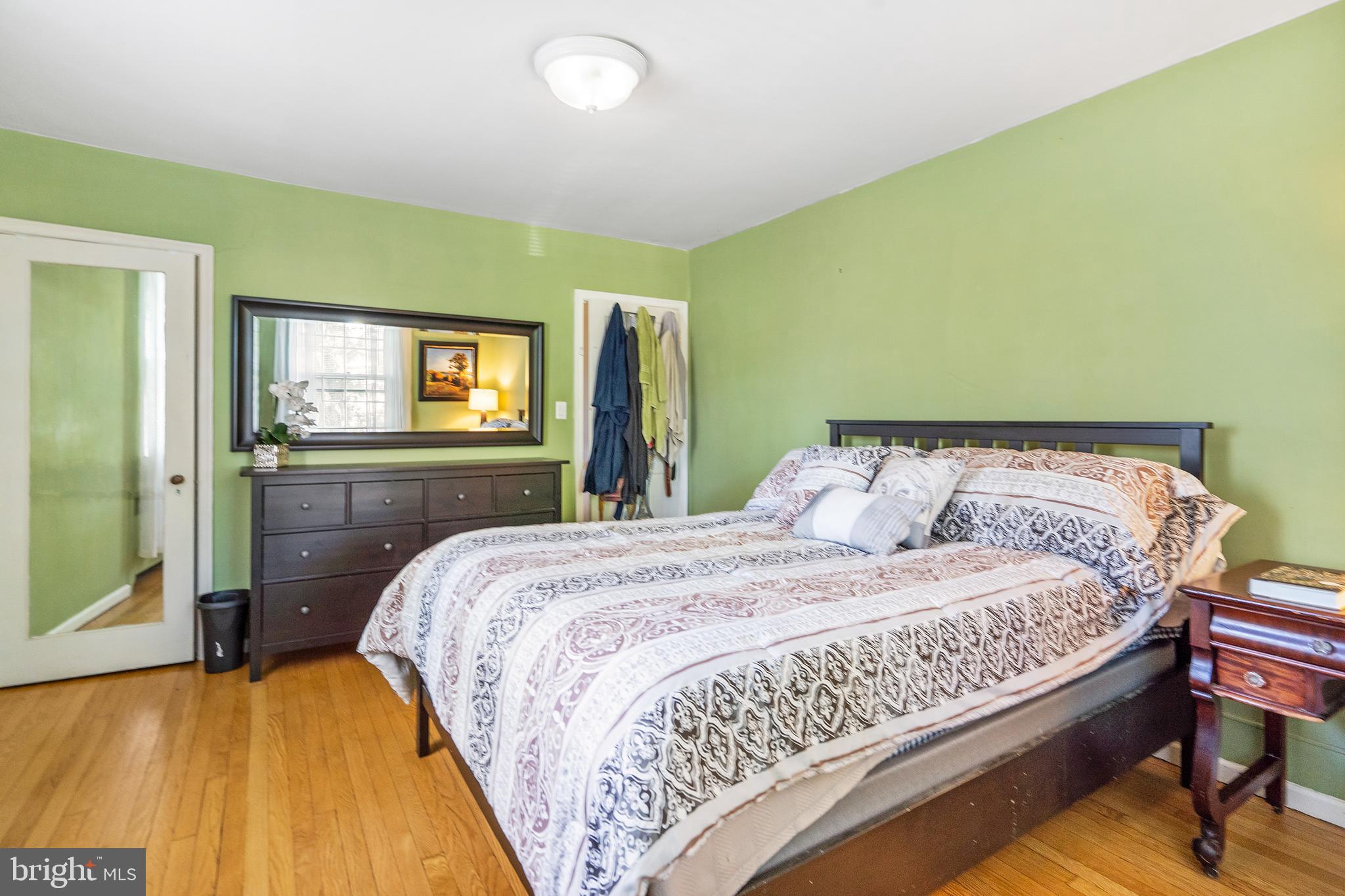 BELVEDERE SQUARE - Residential