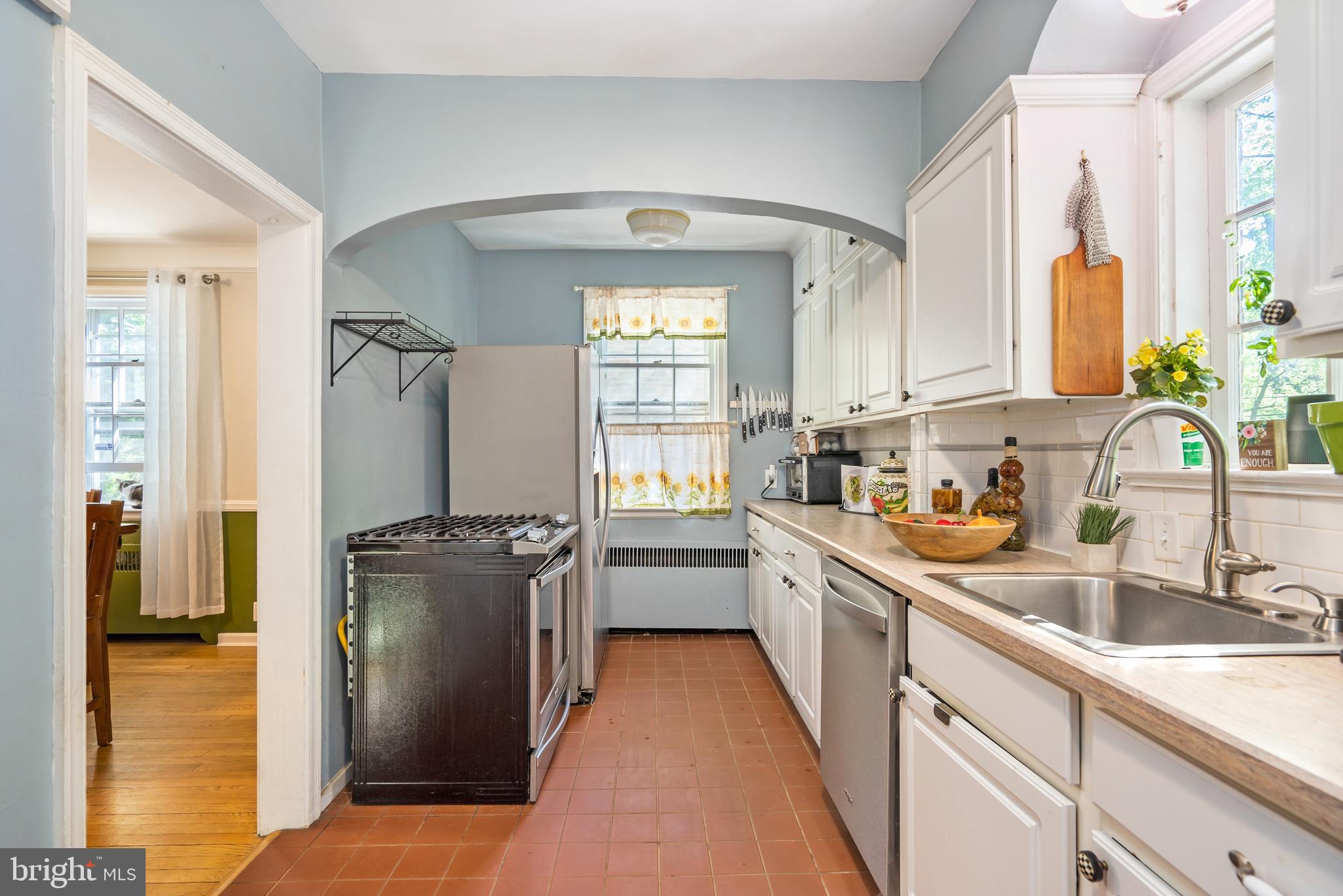 BELVEDERE SQUARE - Residential