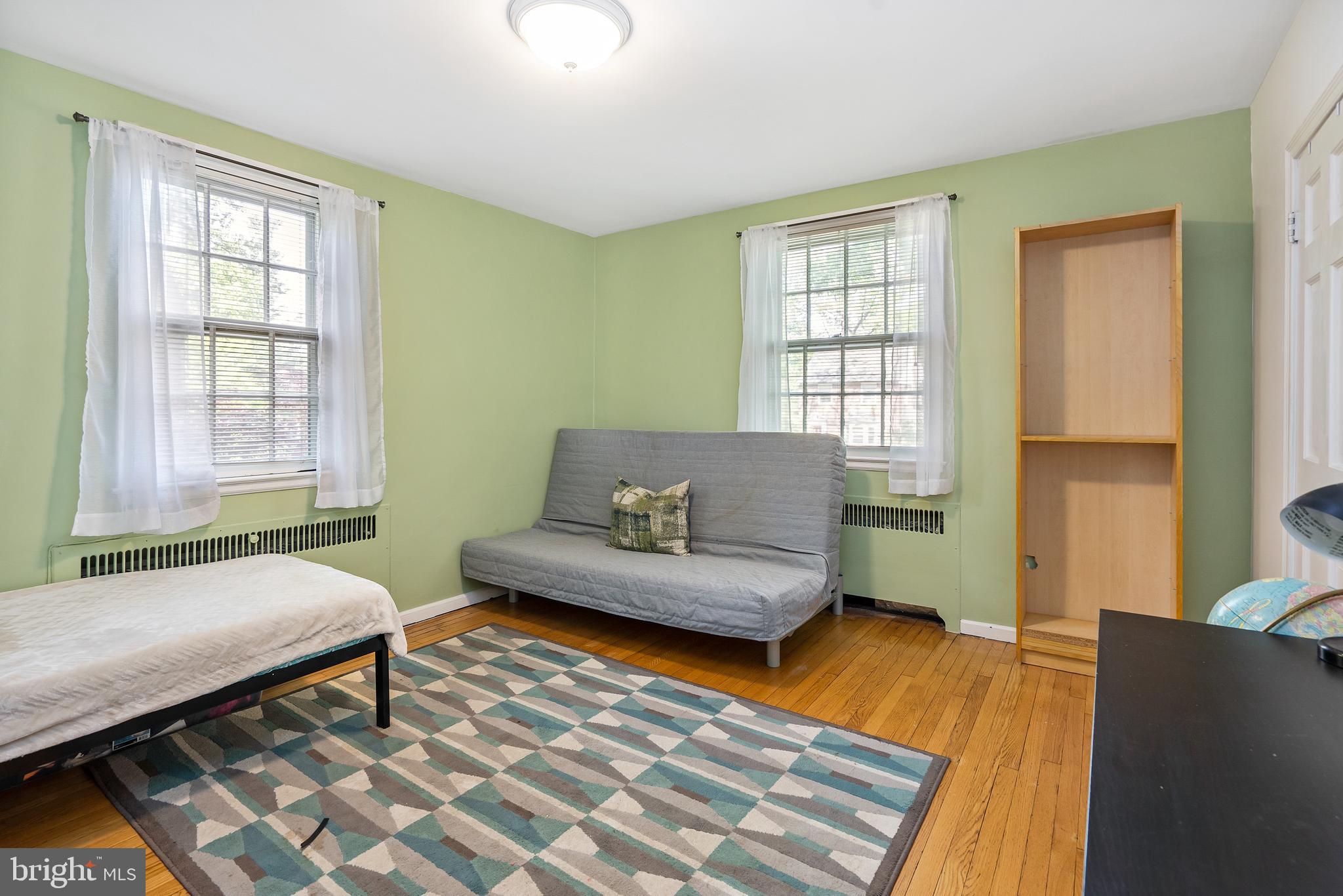 BELVEDERE SQUARE - Residential