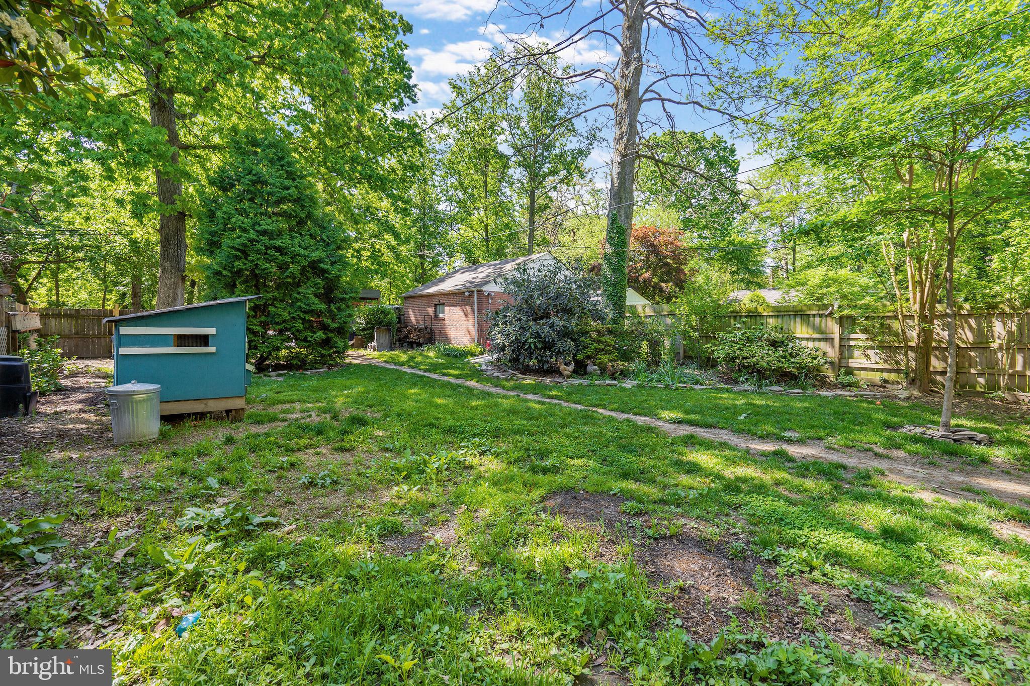 BELVEDERE SQUARE - Residential