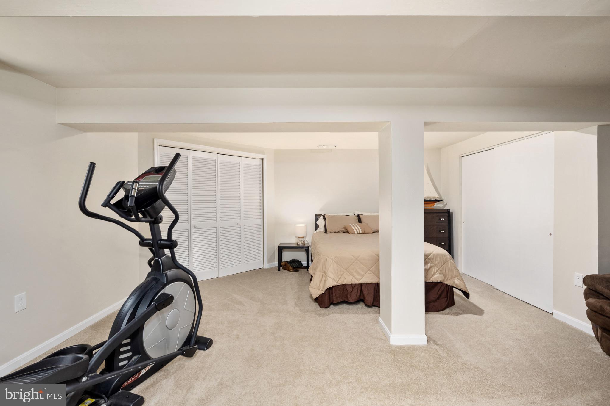 MIDDLERIDGE - Residential Lease