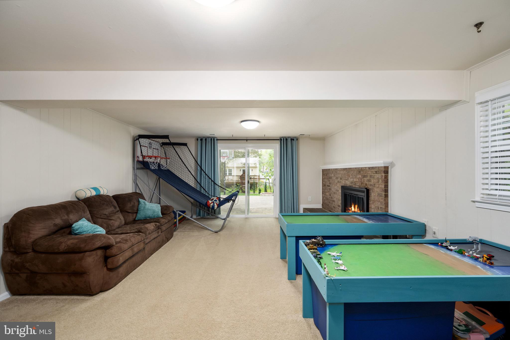 MIDDLERIDGE - Residential Lease